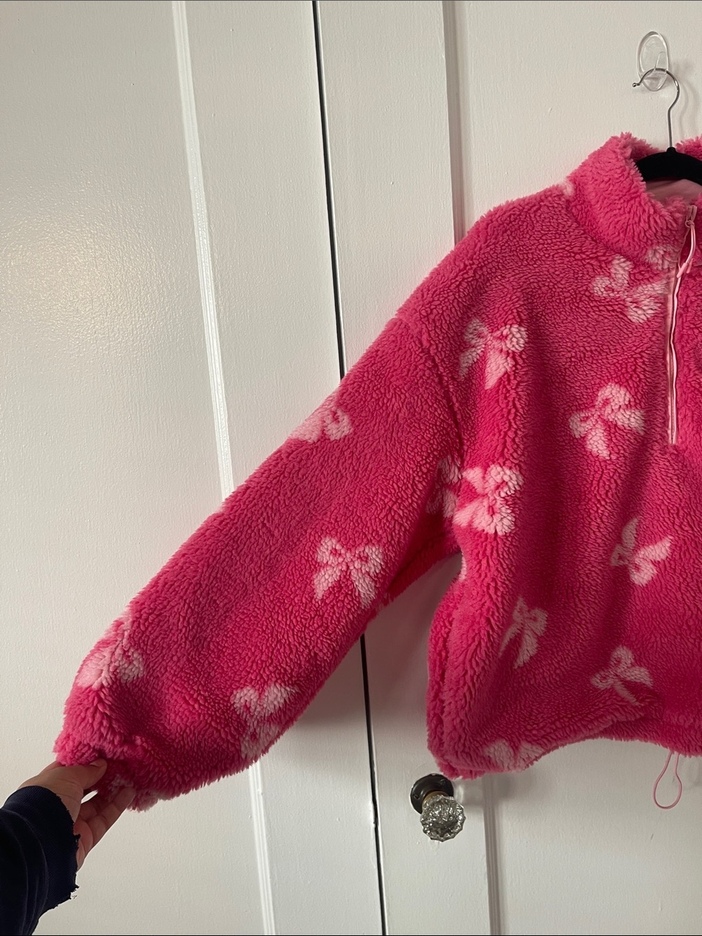 Beach Riot Pink Sherpa Half-Zip Sweater with White Bow Motifs - Picture 4 of 11